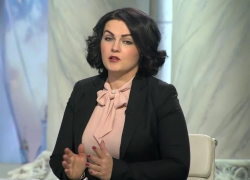 Главным прогульщиком в госдумовской команде от Волгоградской области среди депутатов-одномандатников стала депутат камышан Анна Кувычко Главным прогульщиком в госдумовской команде от Волгоградской области среди депутатов-одномандатников стала депутат камышан Анна Кувычко