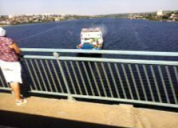 В Камышине у подъездов домов на горожан "охотятся" агитаторы и требует незаконных подписей В Камышине у подъездов домов на горожан "охотятся" агитаторы и требует незаконных подписей