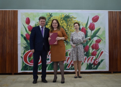 Какое денежное приложение полагается в Камышине награжденным Благодарственными письмами главы города и главы администрации города Какое денежное приложение полагается в Камышине награжденным Благодарственными письмами главы города и главы администрации города