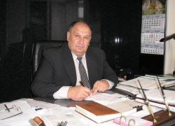 Мгновенно сложил полномочия глава Калача-на-Дону Владимир Кришталь, кто станет следующим "врагом народа" из чиновников? Мгновенно сложил полномочия глава Калача-на-Дону Владимир Кришталь, кто станет следующим "врагом народа" из чиновников?