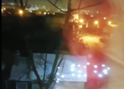 Камышане показали в соцсетях, как опасно искрят провода в ветреную погоду на улице Стахановской (ВИДЕО) Камышане показали в соцсетях, как опасно искрят провода в ветреную погоду на улице Стахановской (ВИДЕО)