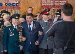 «Андрея Бочарова сильно подставили»: эксперты о волгоградских кандидатах на выборах в Госдуму от «Единой России» - "Блокнот Волгограда" «Андрея Бочарова сильно подставили»: эксперты о волгоградских кандидатах на выборах в Госдуму от «Единой России» - "Блокнот Волгограда"