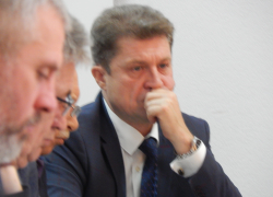Горожане обсуждают на форумах, готовится ли в Камышине преемник Станислава Зинченко Горожане обсуждают на форумах, готовится ли в Камышине преемник Станислава Зинченко