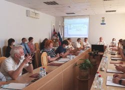 Какие вопросы собираются рассмотреть депутаты Камышинской городской думы после летних каникул Какие вопросы собираются рассмотреть депутаты Камышинской городской думы после летних каникул