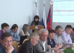 Депутат Камышинской городской думы Илья Волков: "С Новым годом, спасибо за диалог, который не прерывается" Депутат Камышинской городской думы Илья Волков: "С Новым годом, спасибо за диалог, который не прерывается"