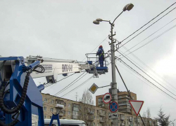 За что энергетики пытаются в приказном порядке собрать с жителей по 2000 рублей? - камышанин За что энергетики пытаются в приказном порядке собрать с жителей по 2000 рублей? - камышанин