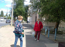 "Пошел сделать тест на коронавирус, потому что жену положили в больницу №1 с COVID, а мне говорят - нуу, может, на следующей неделе", - камышанин "Пошел сделать тест на коронавирус, потому что жену положили в больницу №1 с COVID, а мне говорят - нуу, может, на следующей неделе", - камышанин