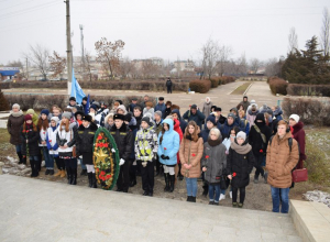 В Камышине состоялся митинг, посвященный Дню Неизвестного солдата В Камышине состоялся митинг, посвященный Дню Неизвестного солдата
