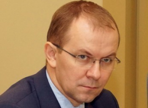 Вместо объявленного в розыск Олега Михеева справедливороссов Волгогоградской области будет возглавлять Дмитрий Калашников Вместо объявленного в розыск Олега Михеева справедливороссов Волгогоградской области будет возглавлять Дмитрий Калашников