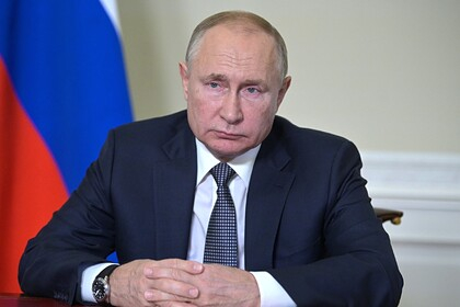Путин одобрил предложение Голиковой о нерабочей неделе с 30 октября по 7 ноября Путин одобрил предложение Голиковой о нерабочей неделе с 30 октября по 7 ноября