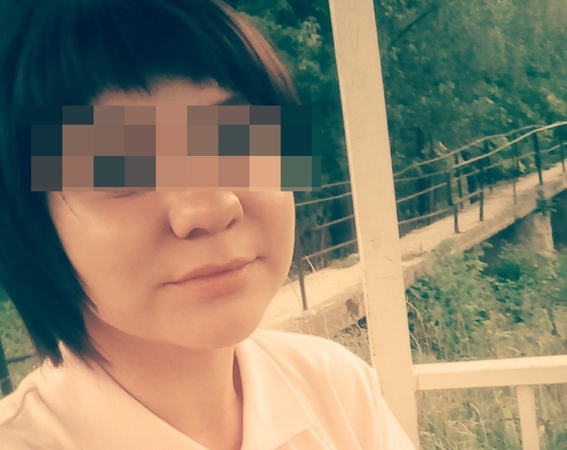 Прошли похороны 17-летней утонувшей девушки, тело которой отнесло рекой на 400 метров Прошли похороны 17-летней утонувшей девушки, тело которой отнесло рекой на 400 метров