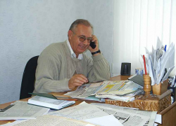75-летний юбилей отмечает ветеран камышинской журналистики Геннадий Кленов