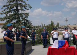 В Камышине на воинском кладбище захоронили останки советского солдата
