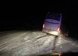 Автобус Астрахань - Москва попал в ДТП в Михайловском районе Волгоградской области 18 января