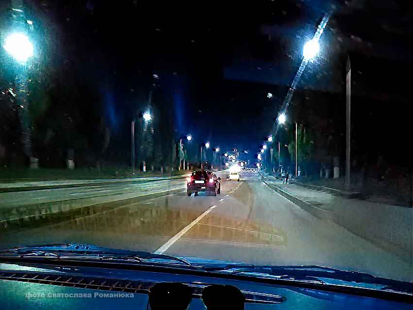 Предлагаю повесить камеру видеофиксации на Бородинском мосту для охлаждения пыла ночных гонщиков, - камышанин